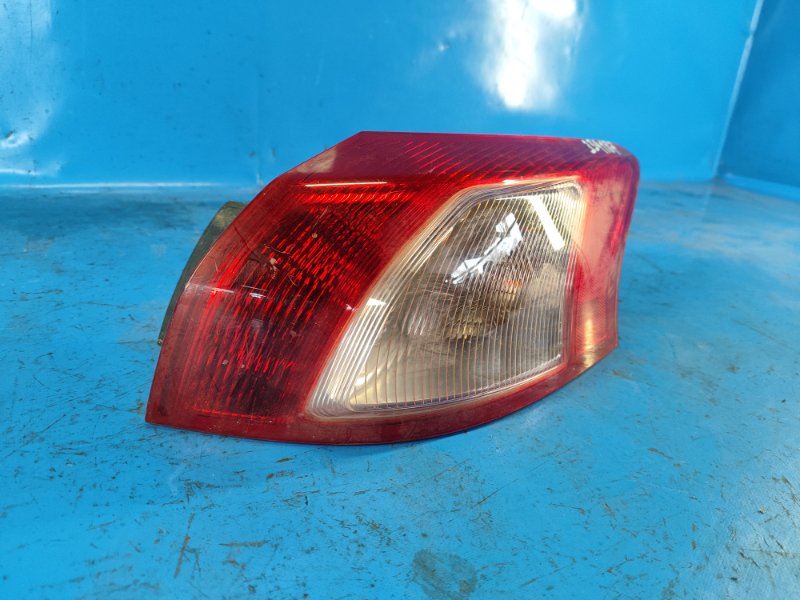 Фонарь наружный правый LANCER X 10 07-15 Хетчбек