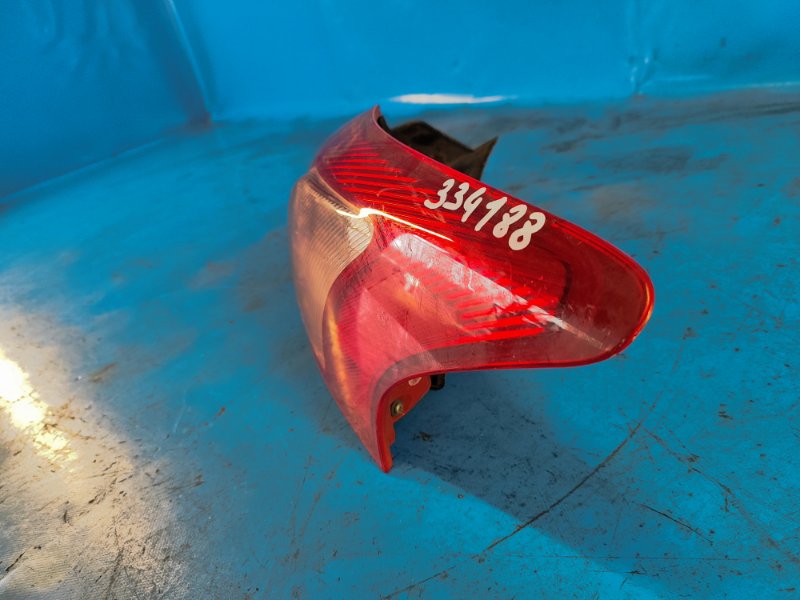 Фонарь наружный правый MITSUBISHI LANCER X 10 07-15 Хетчбек