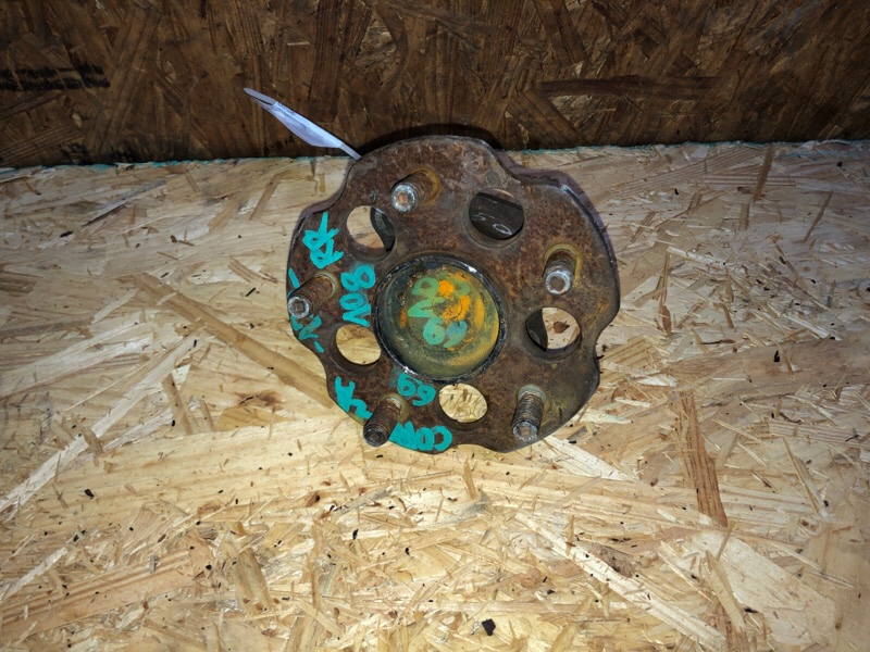 Ступица задняя TOYOTA COROLLA 120 00-07 42450-02060 Б/У