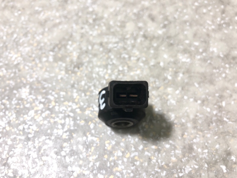 Датчик детонации QX56 / TITAN / ARMADA 04-16