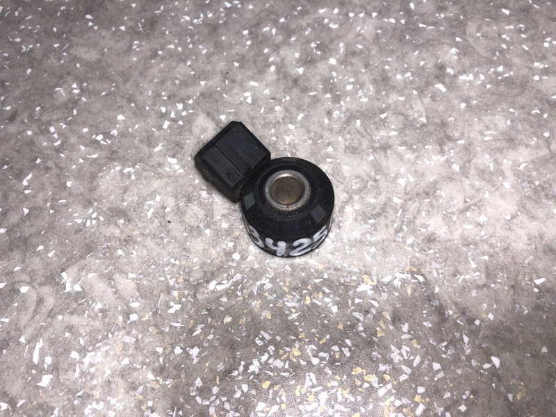 Датчик детонации NISSAN ALTIMA L33 12-18 22060-ZV00A Б/У