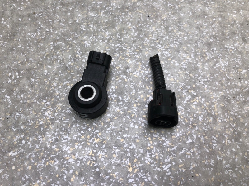 Датчик детонации SUZUKI KIZASHI 09-14 18640-57L00 Б/У