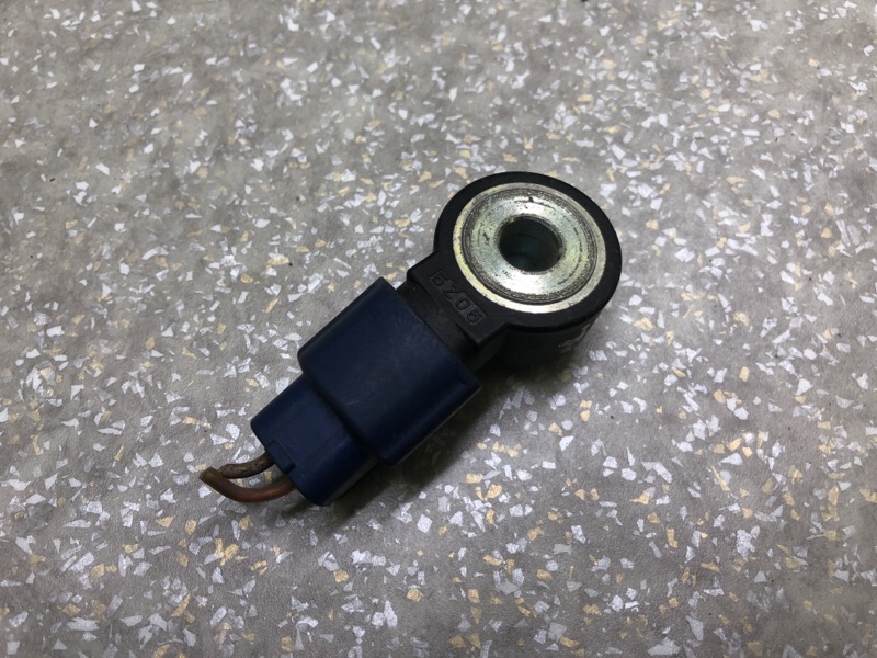 Датчик детонации MURANO Z50 02-07