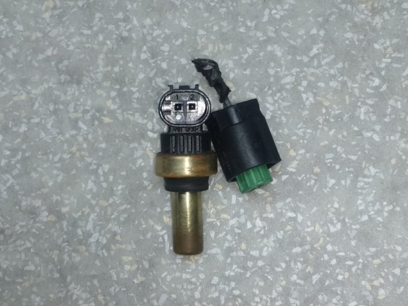 Датчик температуры охлаждающей жидкости ATS 12-19