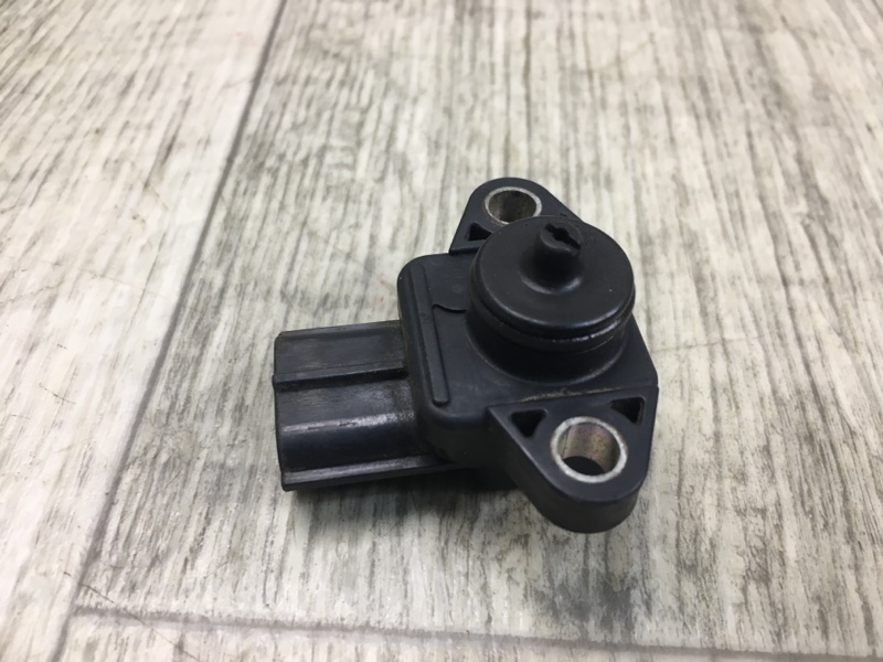 Датчик абсолютного давления (MAP sensor) SUZUKI GRAND VITARA 05-15 2005 Внедорожник 2.0 J20A 18590-72F21 Б/У