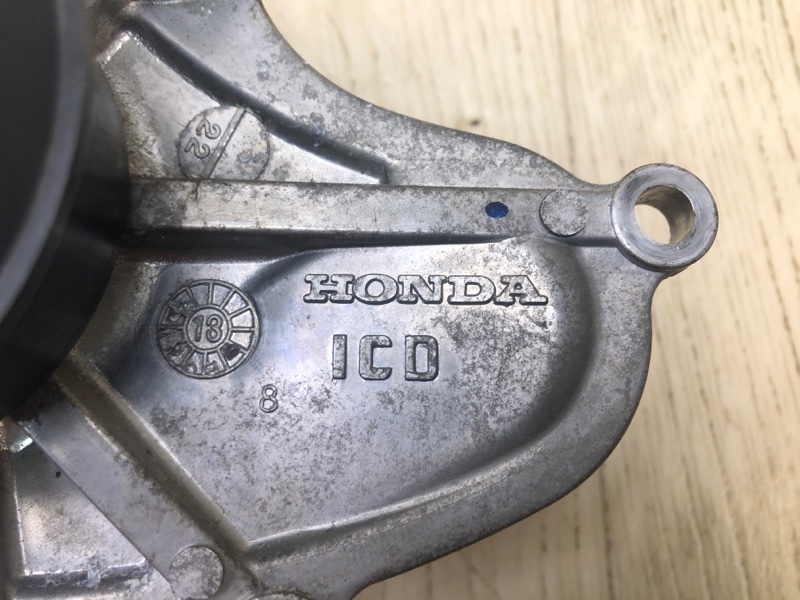 Помпа RDX 12-19 2014 Внедорожник 3.5 J35Z2