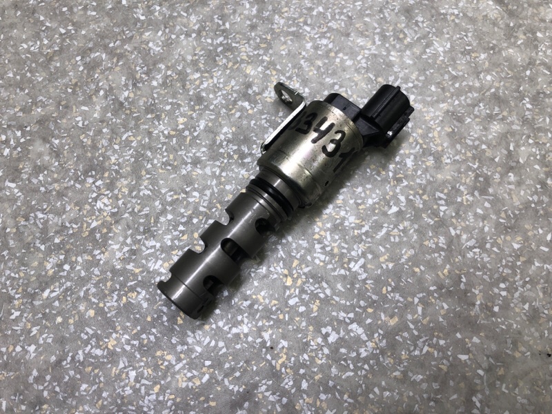 Запчасть клапан изменения фаз грм LEXUS LS460 06-12 15330-38010 Б/У Клапан изменения фаз ГРМ LEXUS LS460 06-12 15330-38010 Б/У