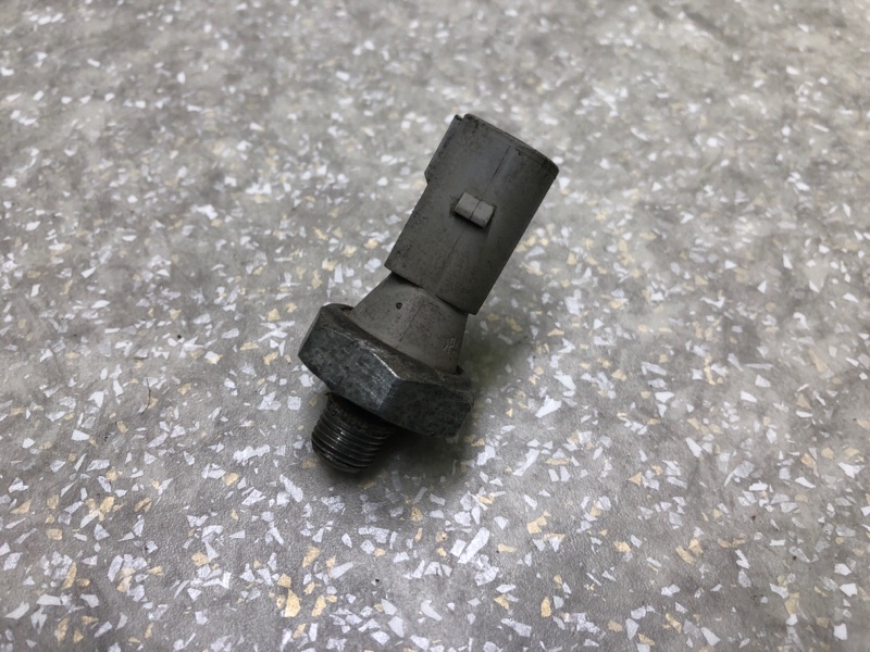 Датчик давления масла ДВС OUTLANDER XL 05-13 Датчик давления масла ДВС OUTLANDER XL 05-13