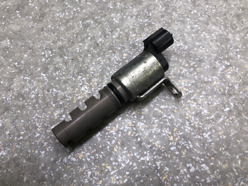 Клапан изменения фаз ГРМ LS460 06-12