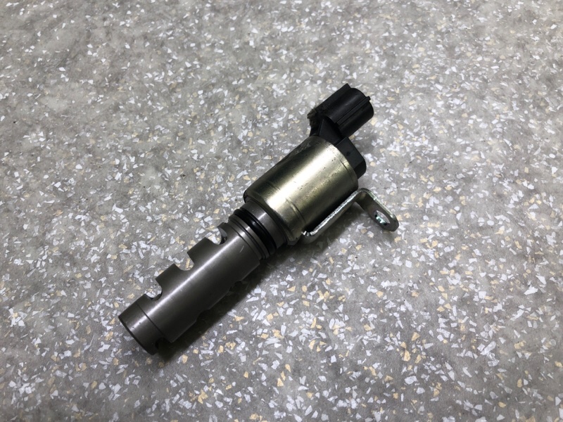 Клапан изменения фаз ГРМ LS460 06-12