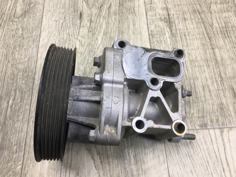 Помпа CHRYSLER 200 14-16 UF 2.4 ED6