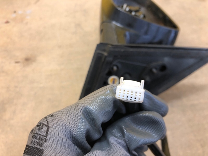 Зеркало левое MURANO Z50 02-07