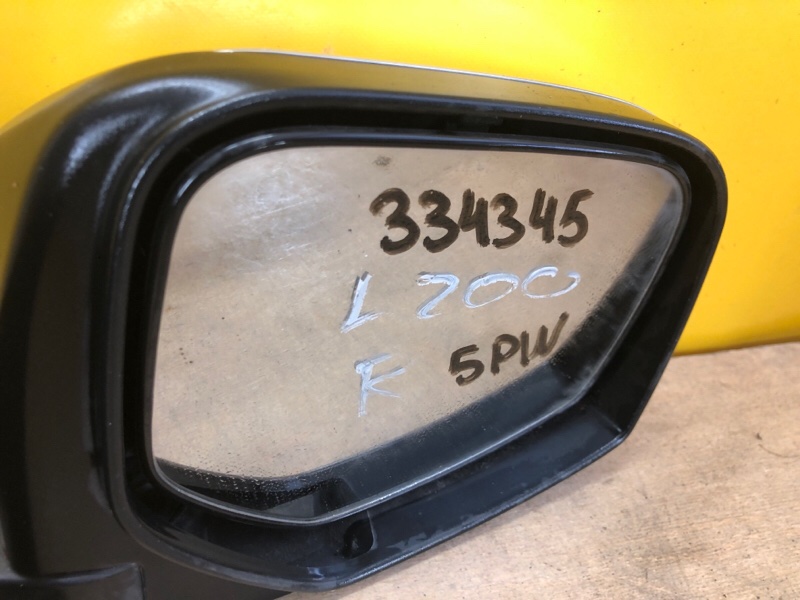 Зеркало правое L200 06-14