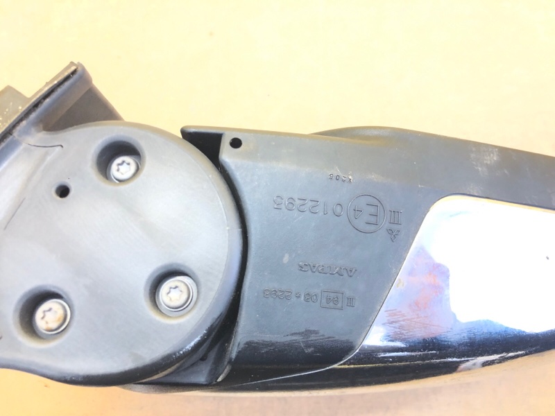 Зеркало правое L200 06-14