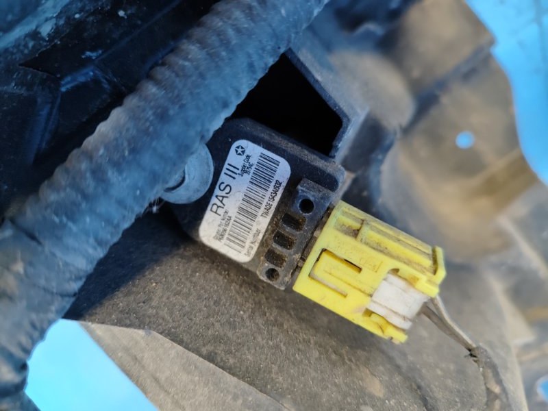 Панель передняя 200 10-14 2013 3.6 ERB