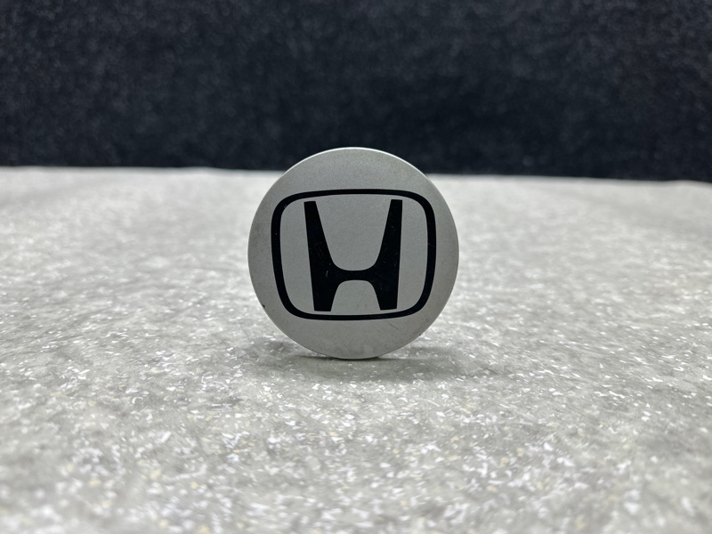 Заглушка колесного диска HONDA ODYSSEY 11-17 44732-S9A-A00 Б/У