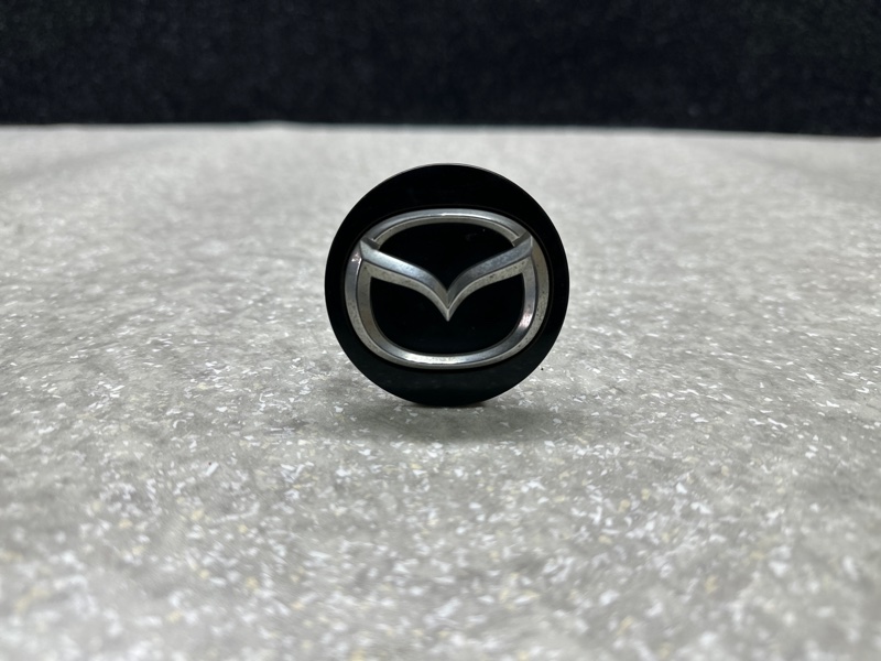 Заглушка колесного диска MAZDA MX-5 15- BBM2-37-190 Б/У