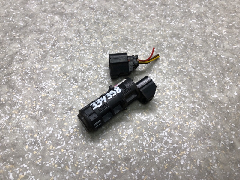 Датчик парктроника задний KIA SORENTO XM 09-14 95700-1U100 Б/У