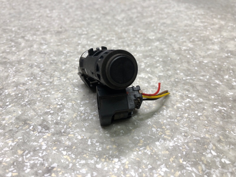 Датчик парктроника задний KIA SORENTO XM 09-14