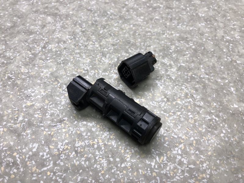 Датчик парктроника задний SORENTO XM 09-14