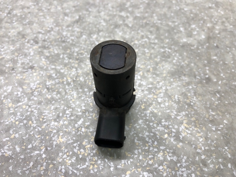 Датчик парктроника задний NISSAN QX56 / TITAN / ARMADA 04-16