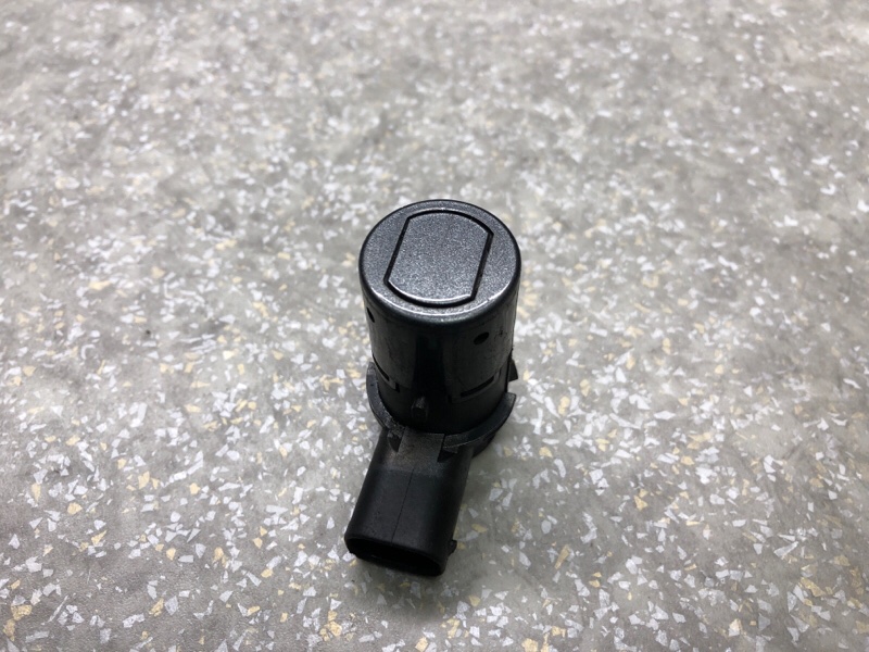 Датчик парктроника задний NISSAN QX56 / TITAN / ARMADA 04-16