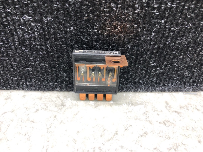 Предохранитель ACURA RDX 12-19 38233-TX4-A01 Б/У