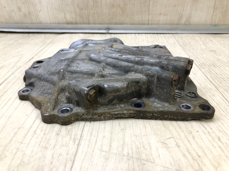 Крышка АКПП задняя TOYOTA RAV4 05-12 GSA33 3.5 2GR-FE