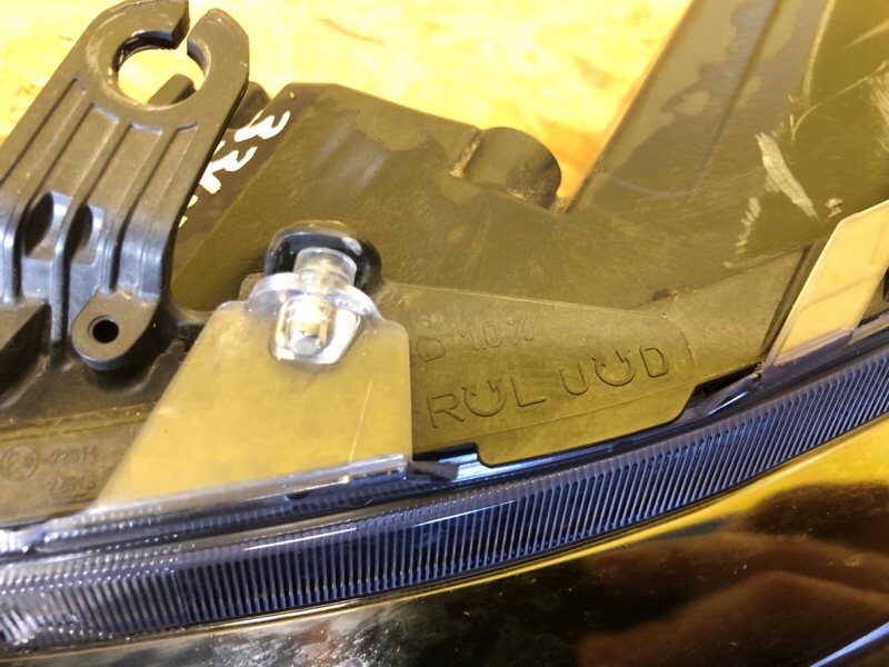 Фара левая COROLLA 18- Фара левая COROLLA 18-