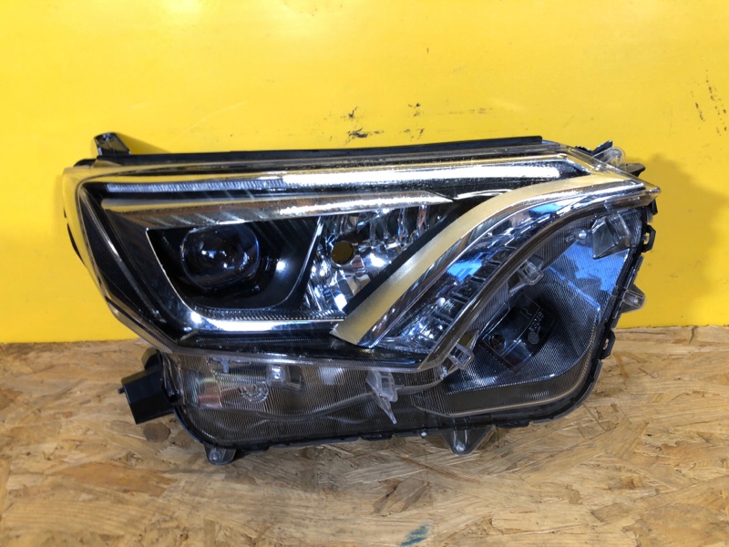 Фара правая TOYOTA RAV4 13-19 8114542680 Б/У