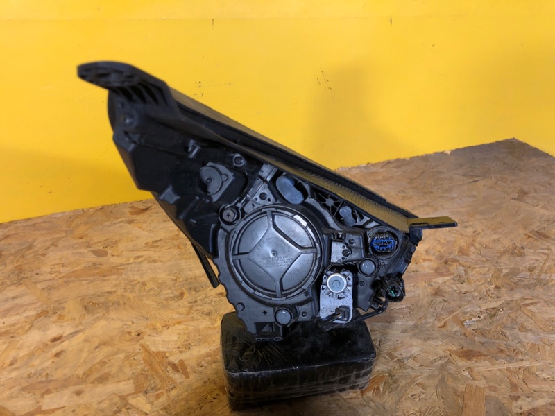 Фара левая NIRO DE 16-22