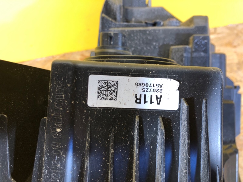 Фара правая EV6 21-