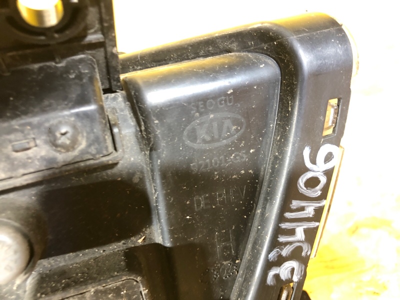 Фара левая NIRO DE 16-22 Фара левая NIRO DE 16-22