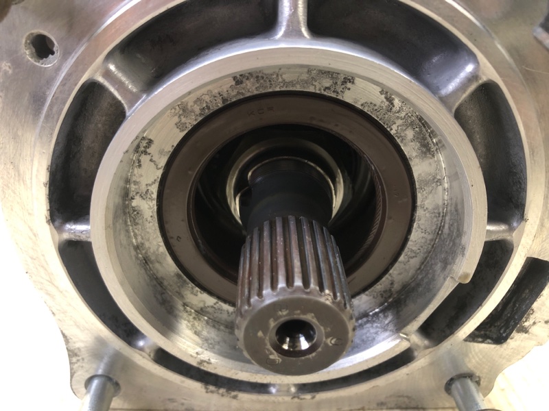 Редуктор задний OUTLANDER XL 05-13 2010 3.0 6B31