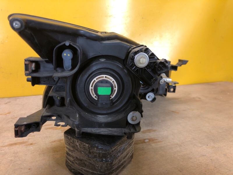 Фара левая 6 GH 07-12