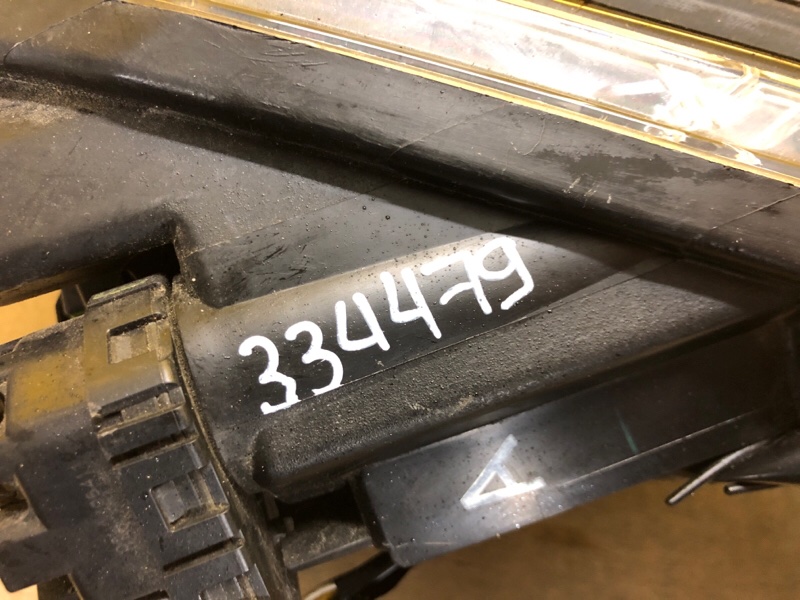 Фара левая 6 GH 07-12