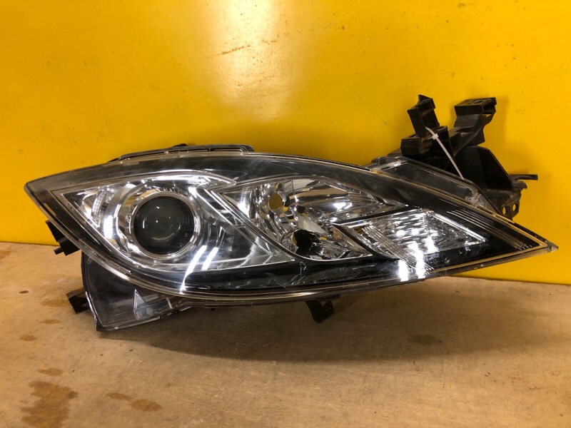 Фара правая MAZDA 6 GH 07-12 Фара правая MAZDA 6 GH 07-12