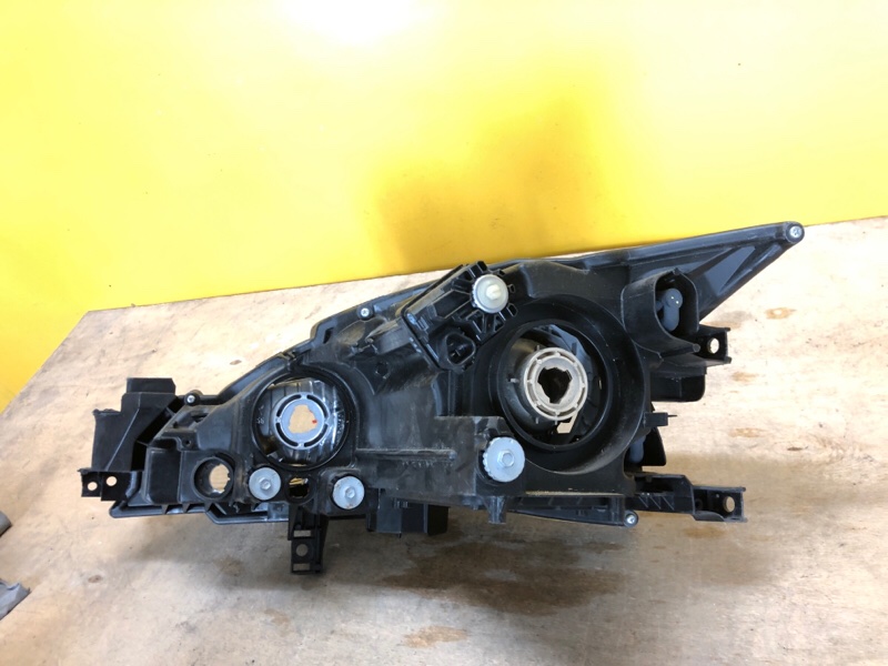 Фара правая 6 GH 07-12