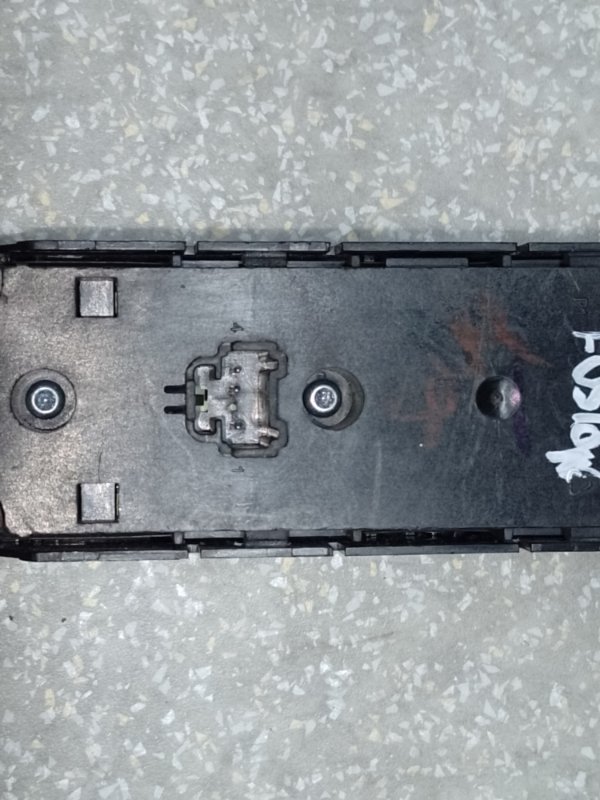 Блок управления стеклоподъемниками FORD FUSION 14-