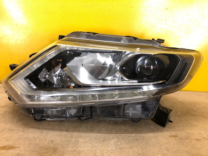 Фара левая NISSAN X-TRAIL/ROGUE T32 13-20 260604CC5C Б/У