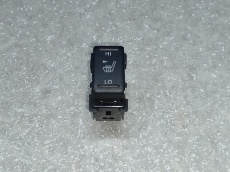 Кнопка обогрева сидений передняя правая INFINITI QX56 / TITAN / ARMADA 04-16 25500-1BA2A Б/У