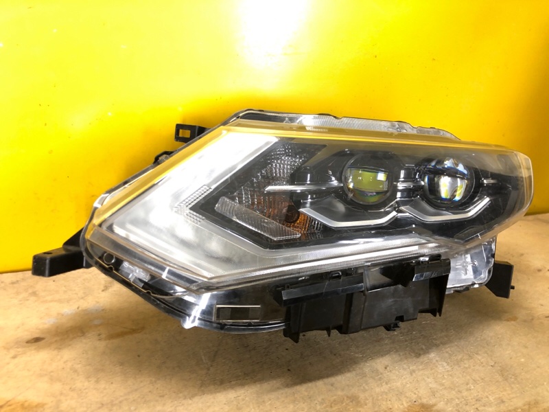 Фара левая NISSAN X-TRAIL/ROGUE T32 13-20
