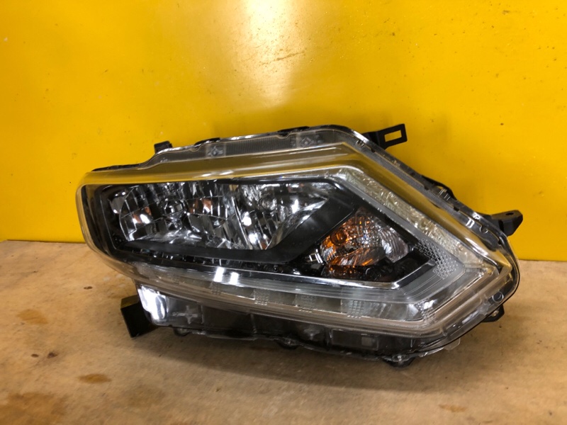 Фара правая NISSAN X-TRAIL/ROGUE T32 13-20