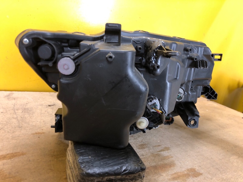 Фара левая X-TRAIL/ROGUE T32 13-20