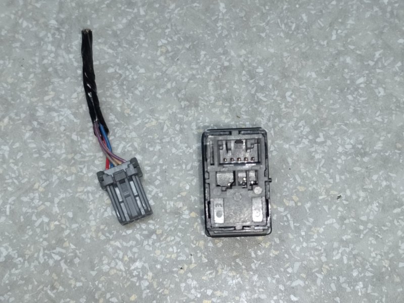 Кнопка антипробуксовочной системы HONDA PILOT 15-