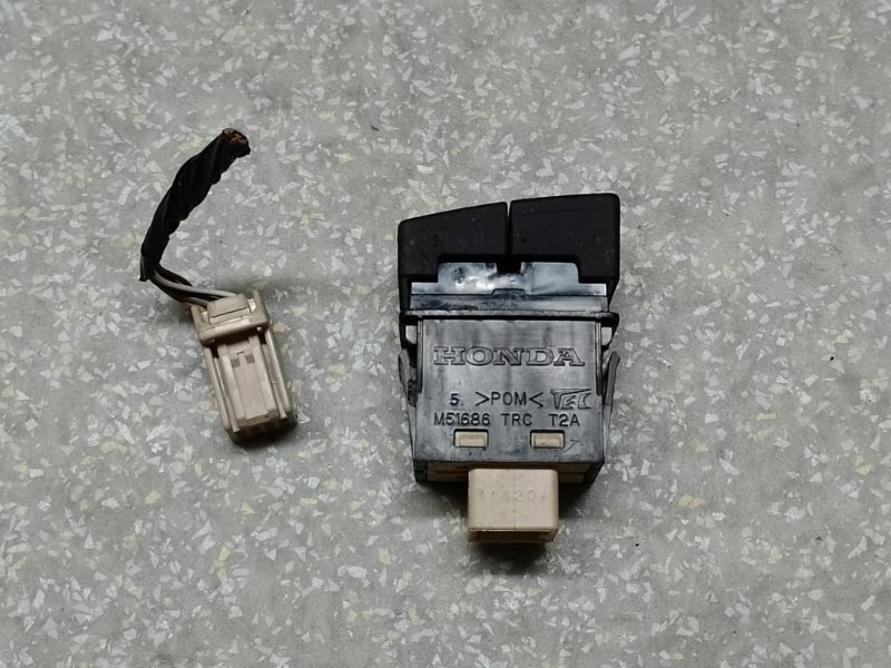 Кнопка антипробуксовочной системы TLX 17-20