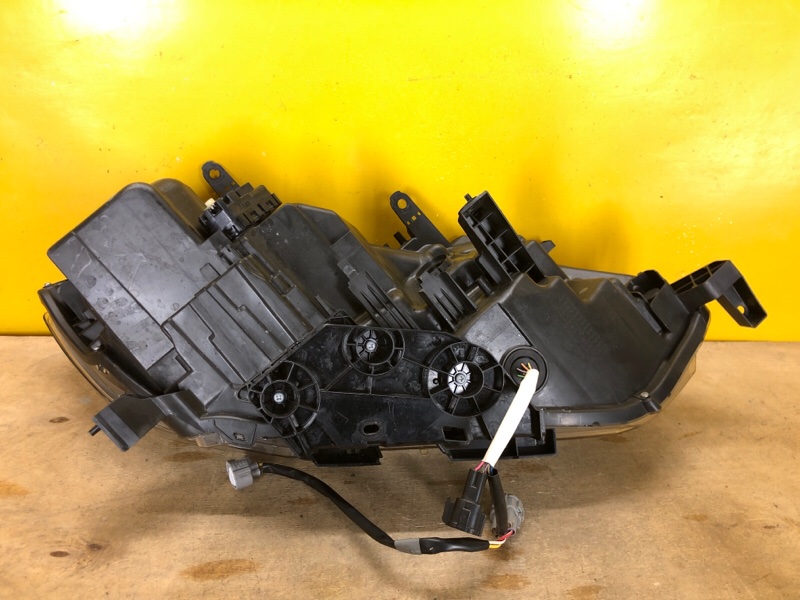 Фара левая X-TRAIL/ROGUE T32 13-20