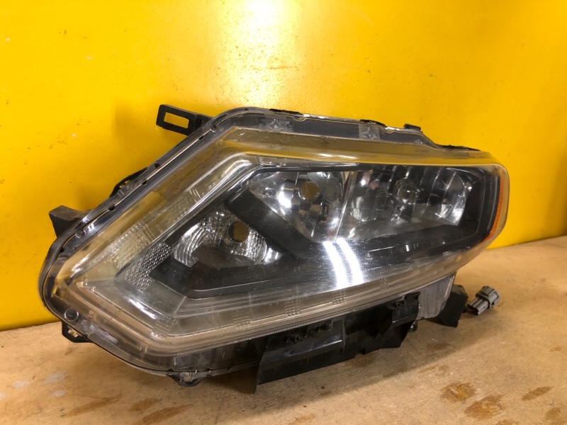 Фара левая NISSAN X-TRAIL/ROGUE T32 13-20