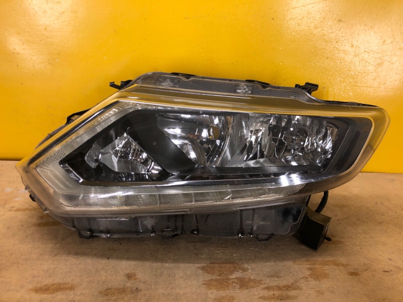 Фара левая NISSAN X-TRAIL/ROGUE T32 13-20 260604CC0C Б/У