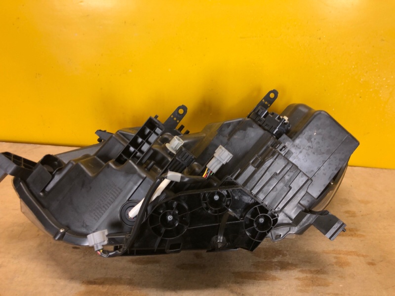 Фара правая X-TRAIL/ROGUE T32 13-20